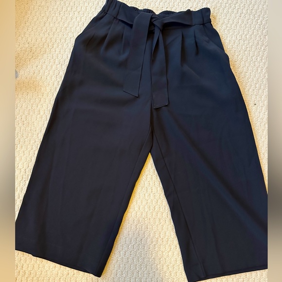Lululemon pants - Picture 1 of 2
